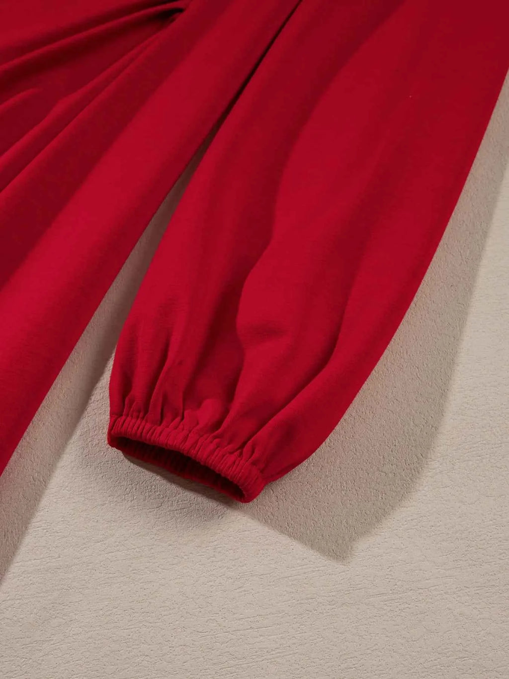 Solid Color Midi Dress with Ruched Detail and Long Sleeves for Effortless Style - Nico`s Store