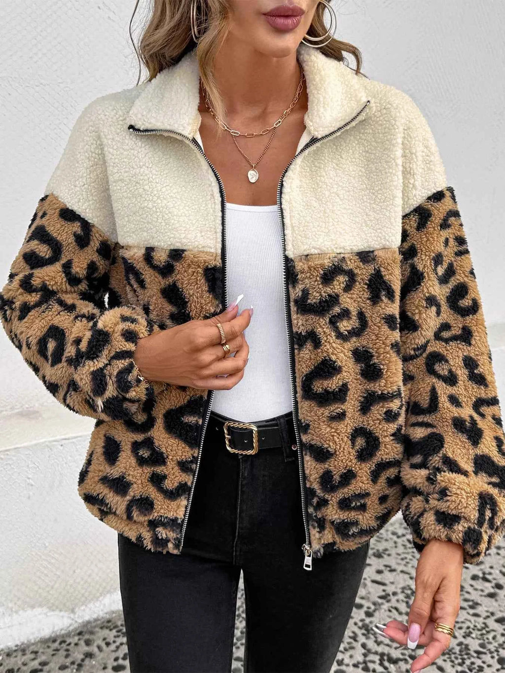 Leopard Fleece Jacket - Stylish Zip Up Design - Nico`s Store