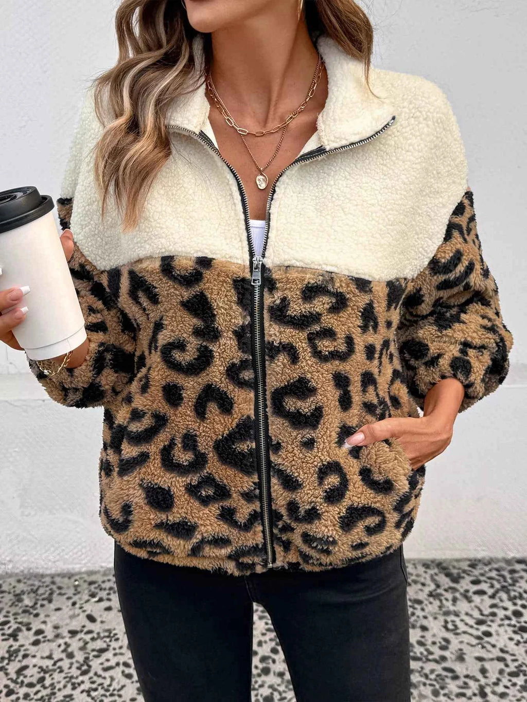 Leopard Fleece Jacket - Stylish Zip Up Design - Nico`s Store