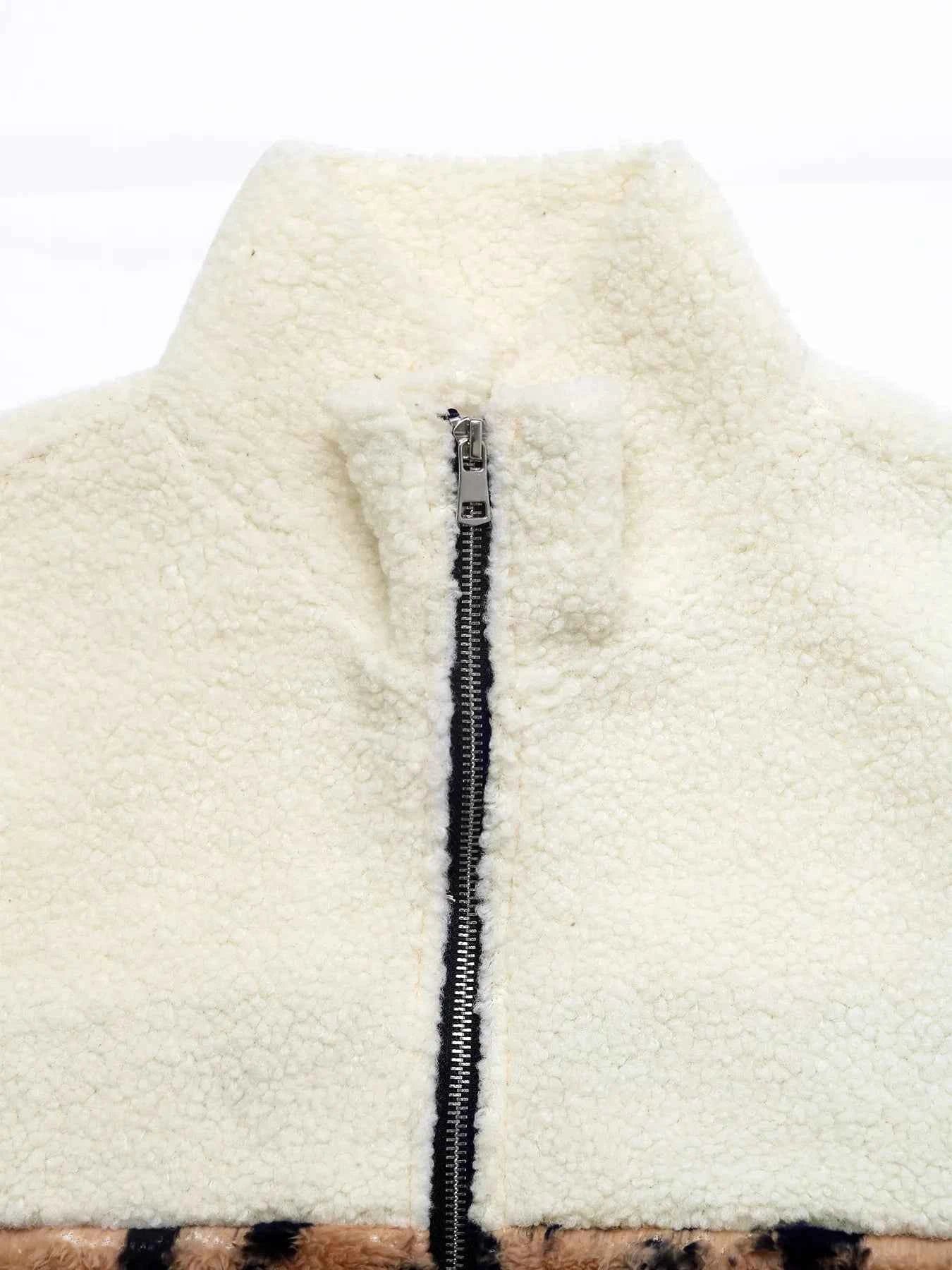 Leopard Fleece Jacket - Stylish Zip Up Design - Nico`s Store