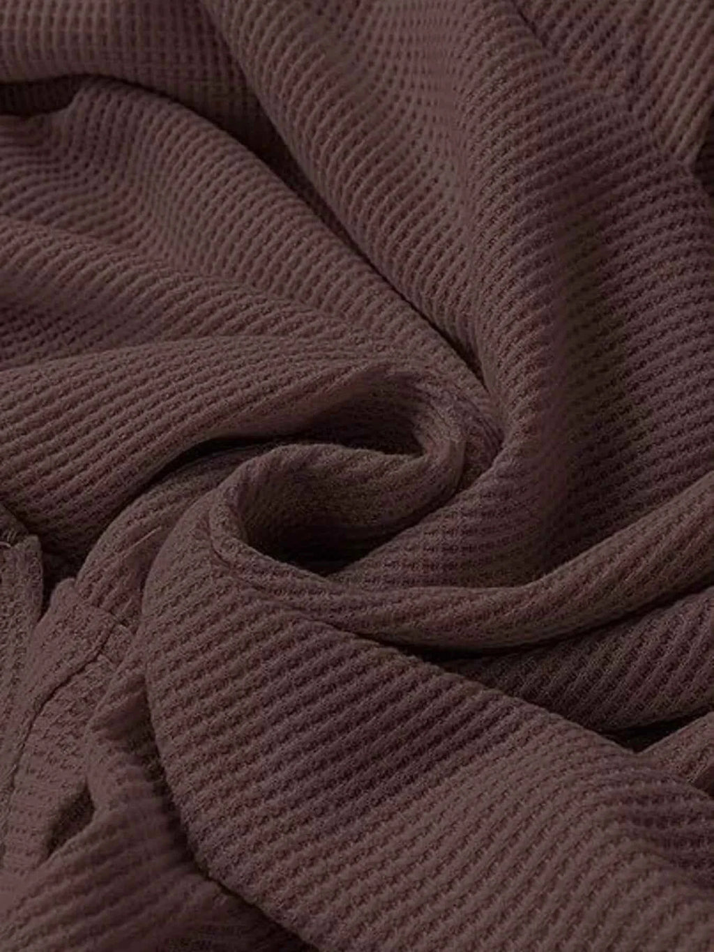 High-Low Hoodie with Kangaroo Pocket - Nico`s Store