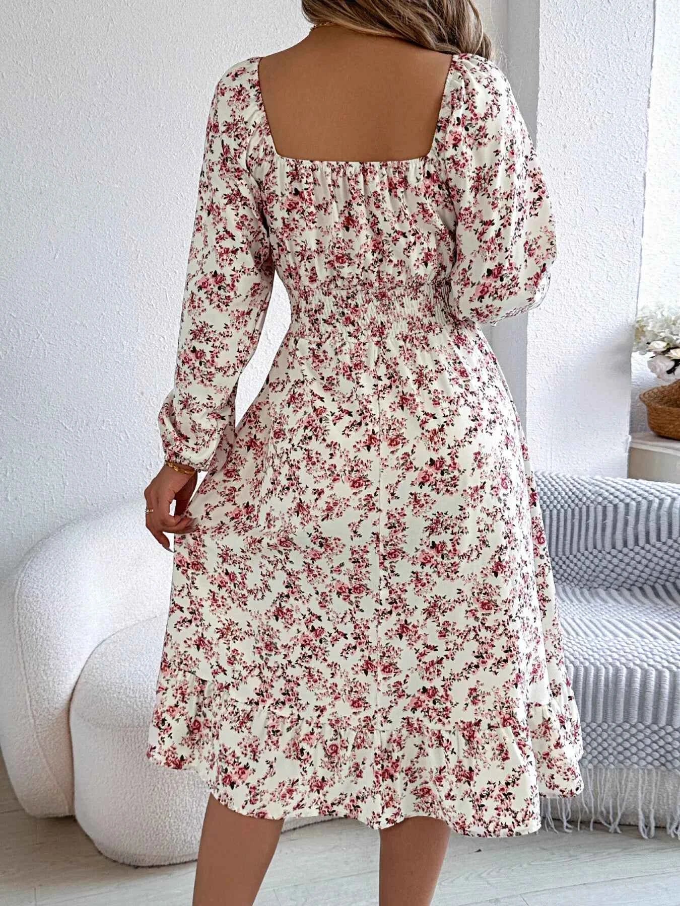 Floral Print Midi Dress with Long Sleeves and Square Neck