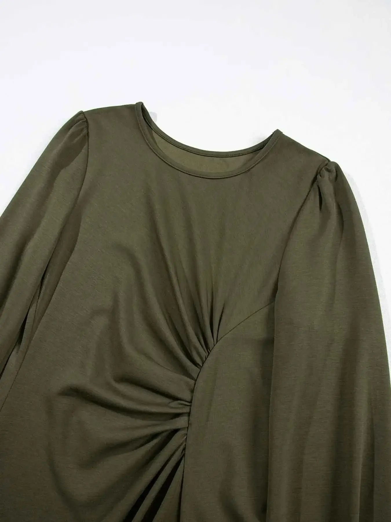 Solid Color Midi Dress with Ruched Detail and Long Sleeves for Effortless Style - Nico`s Store