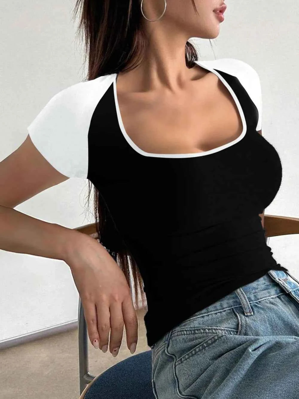 Devine Contrast T-Shirt Short Sleeve Style basic - Nico`s Store