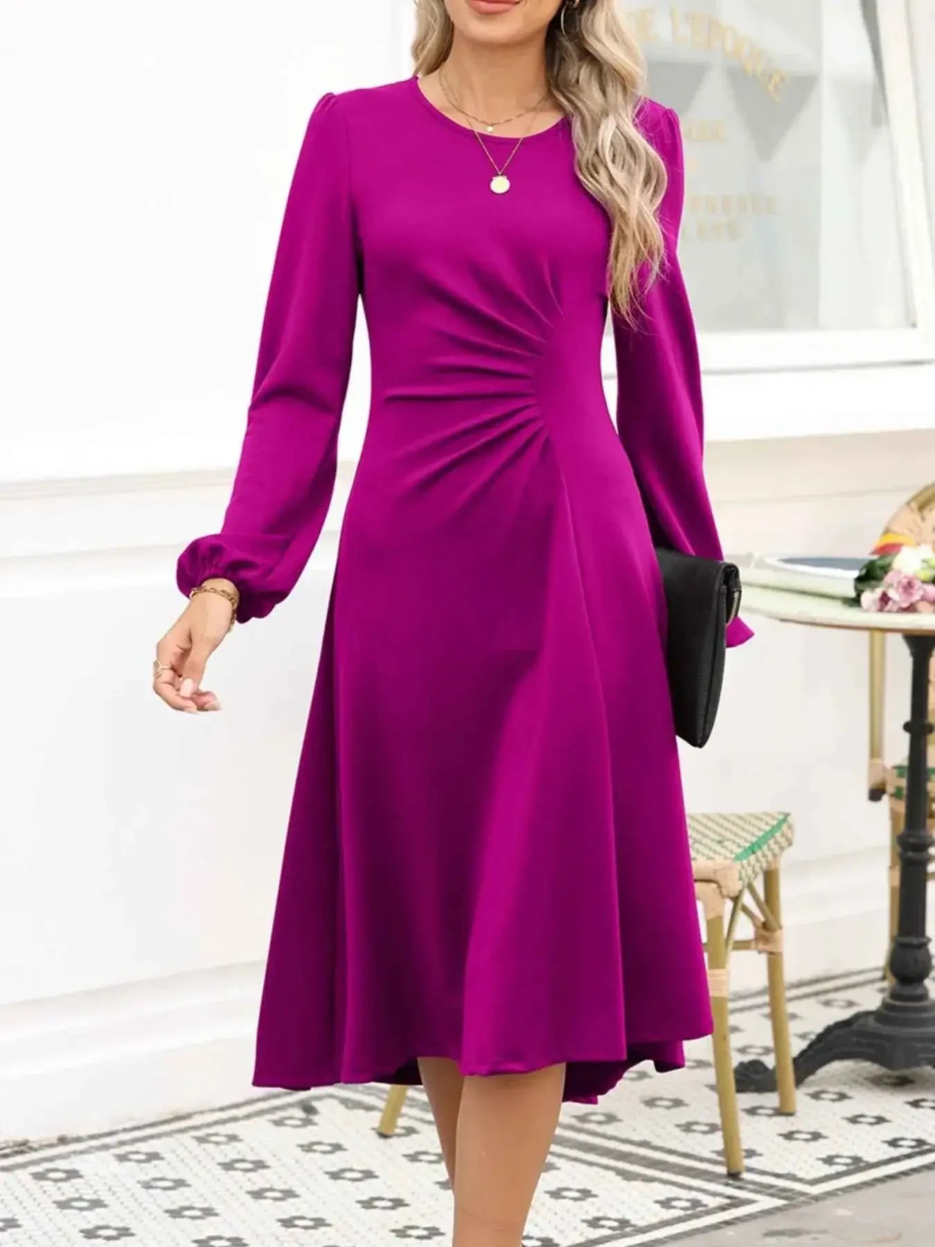 Solid Color Midi Dress with Ruched Detail and Long Sleeves for Effortless Style - Nico`s Store