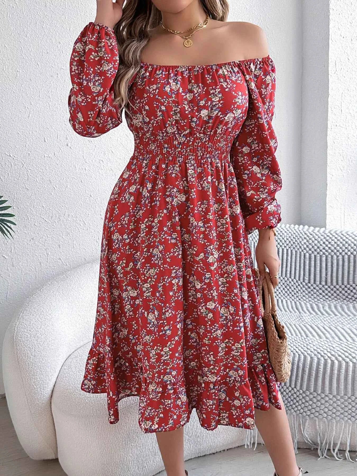 Floral Print Midi Dress with Long Sleeves and Square Neck