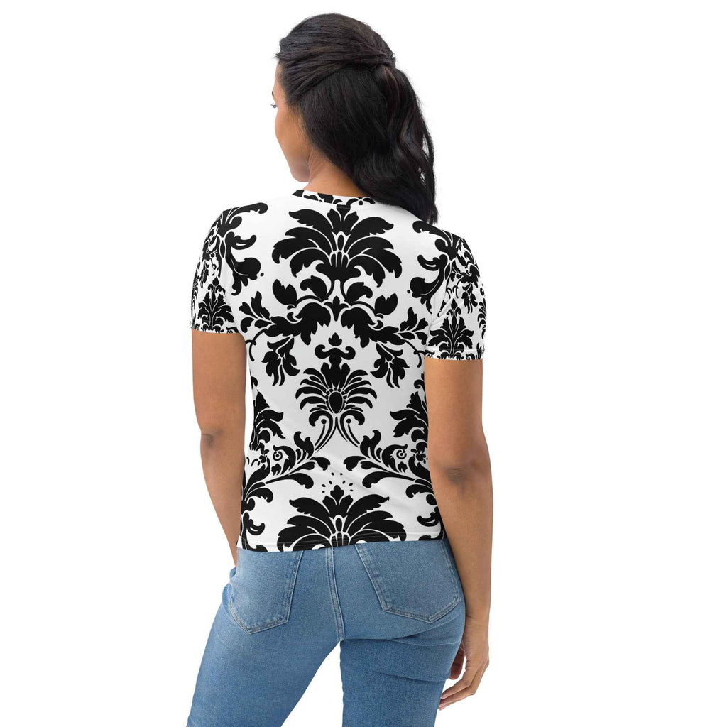 Women's Tribal Print T-Shirt - Stylish and Unique Design - Nico`s Store