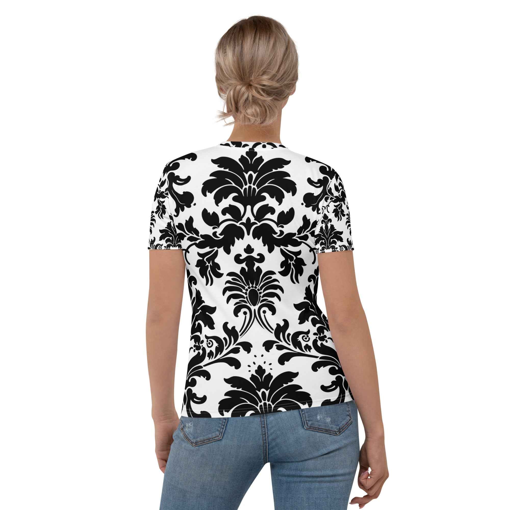 Women's Tribal Print T-Shirt - Stylish and Unique Design - Nico`s Store