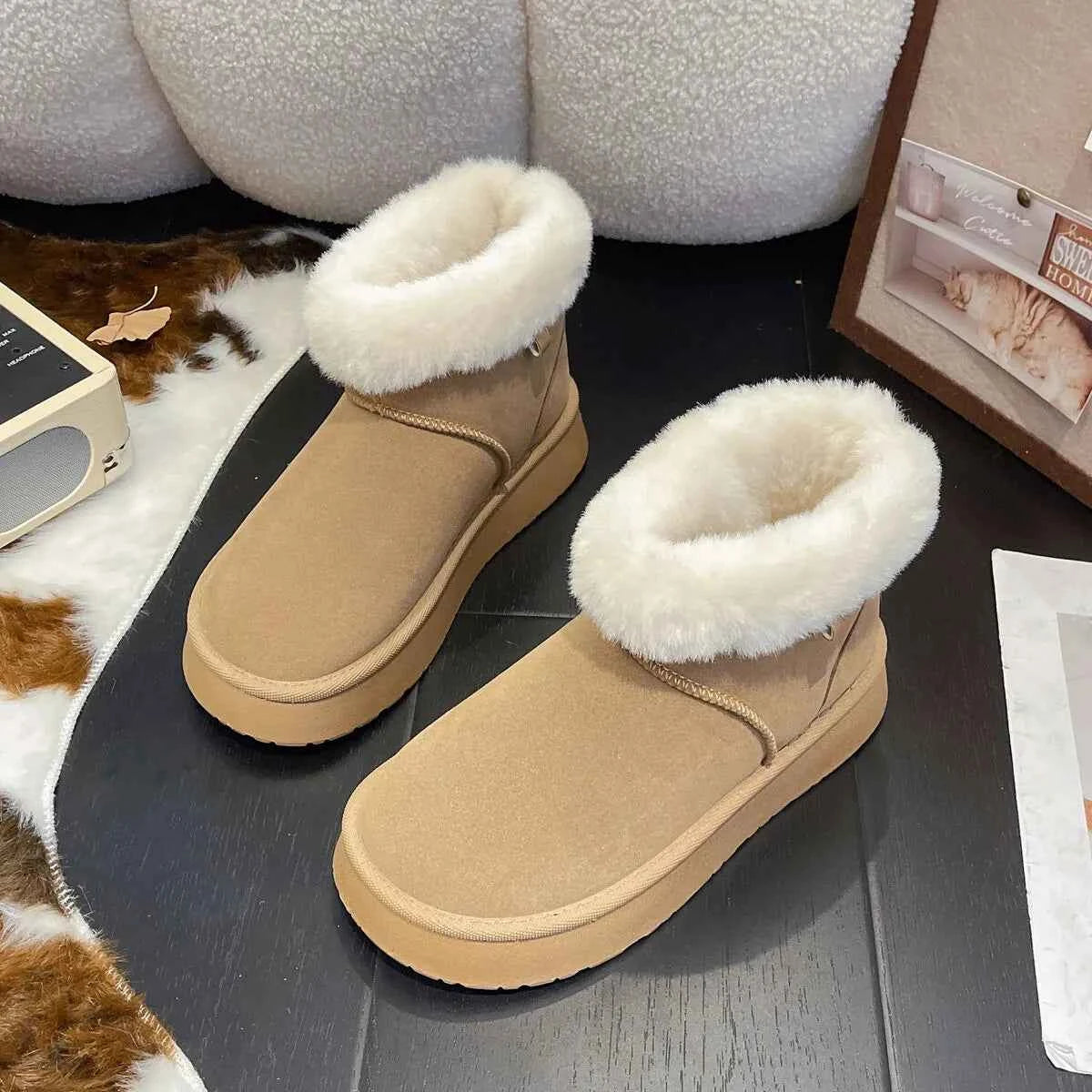 Round Toe Platform Boots -Nico's store - Nico`s Store