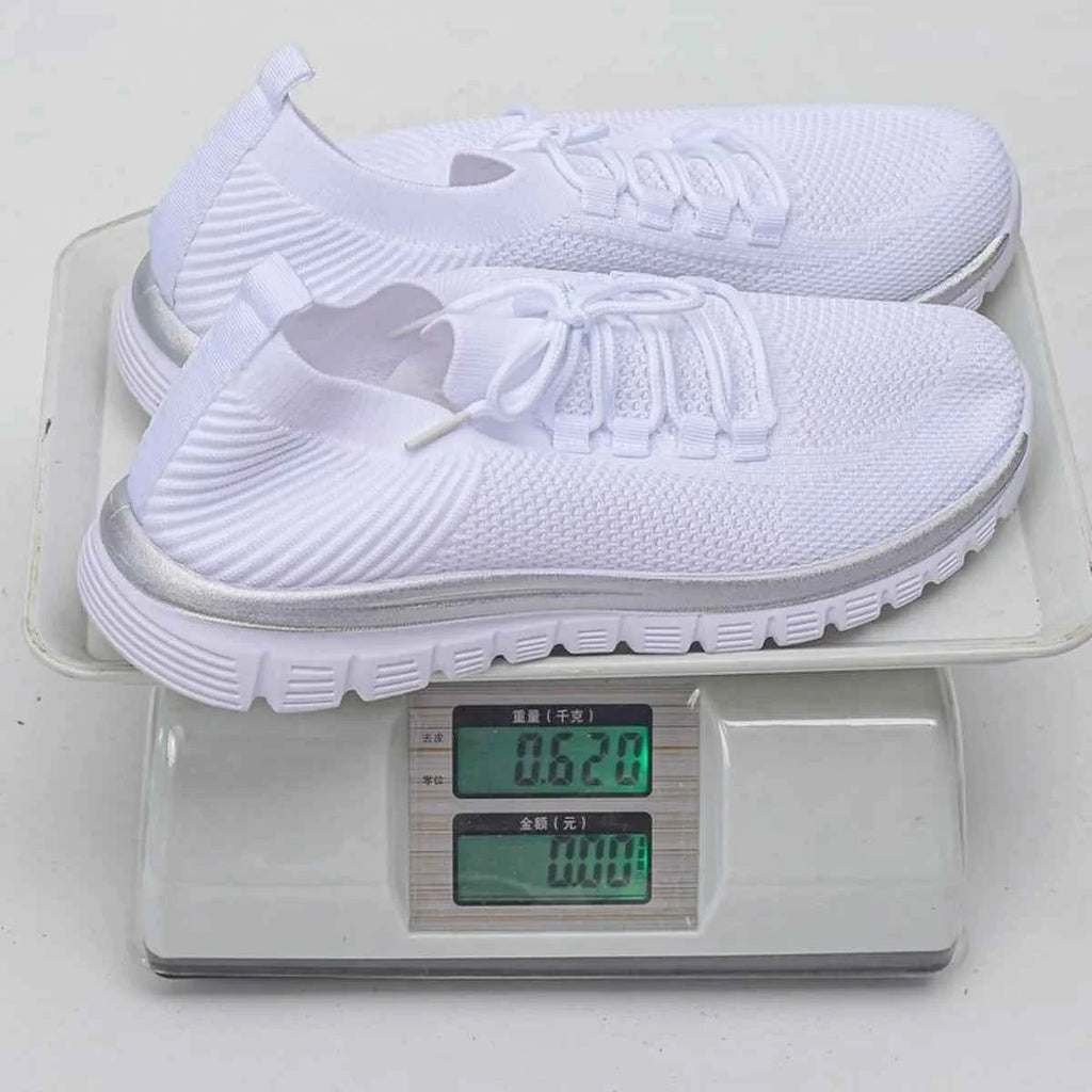 Breathable Mesh Athletic Shoes - Lace Up for Optimal Comfort and Performance